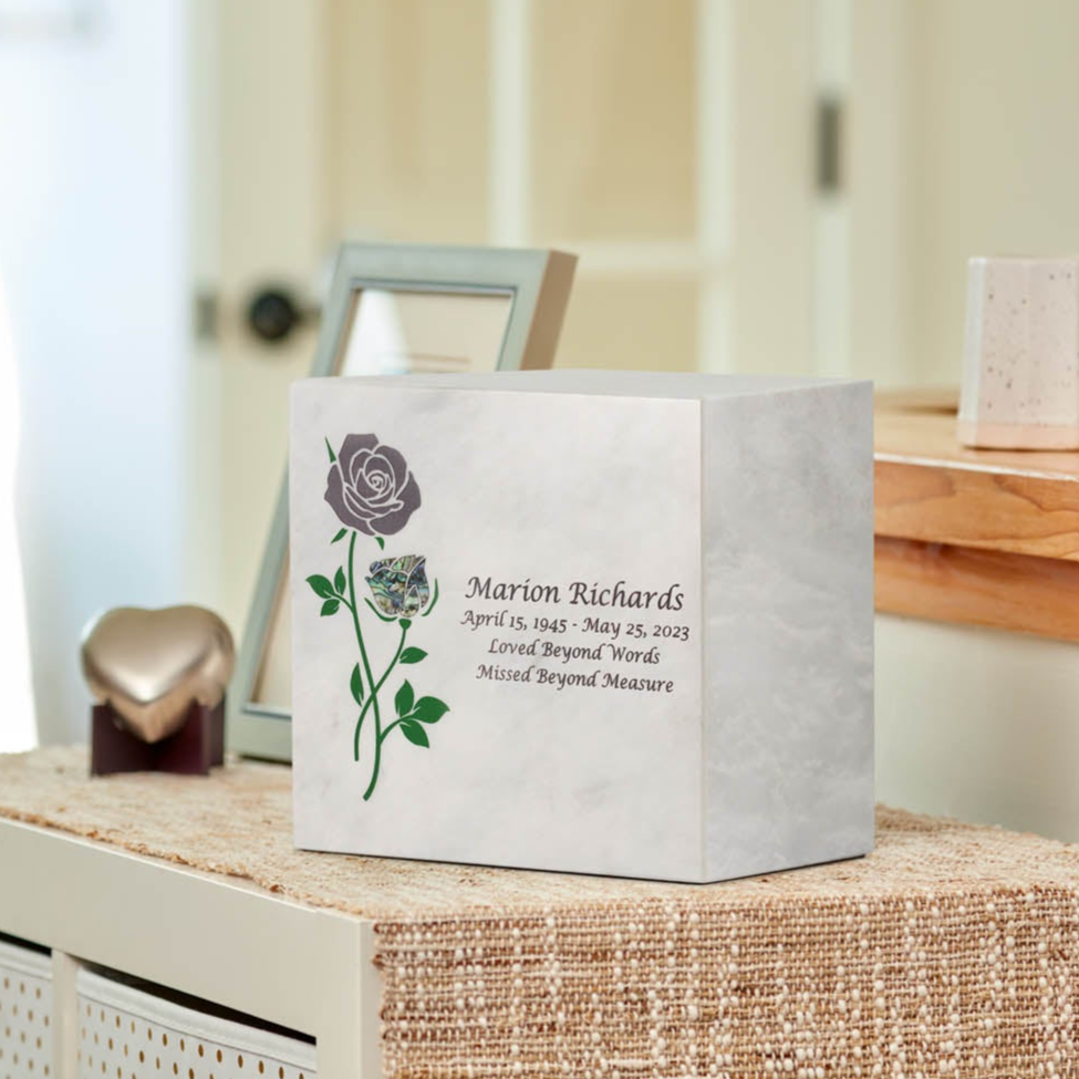 20 Engraving Ideas For Customizing a Cremation Urn