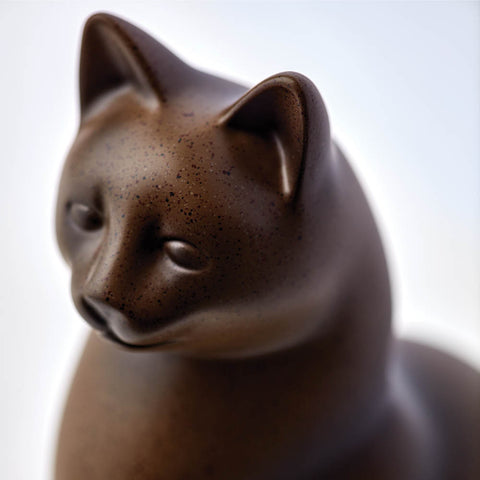 Grand Cat Cremation Urn - Tabby